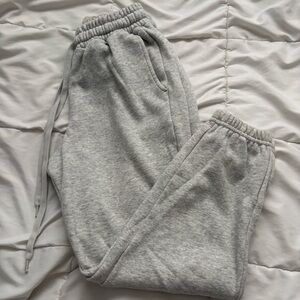 Fabletics Light Gray Drawstring Sweatpants